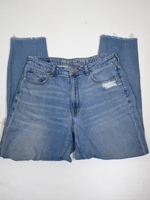 American Eagle Women's 8 Busted Knee Mom Jean thumbnail 4