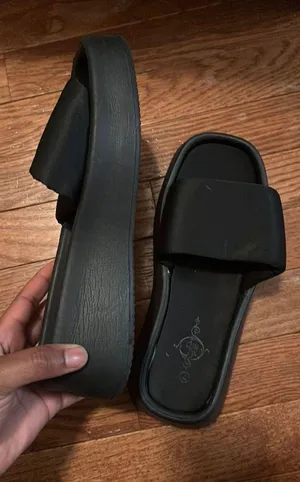 Black Platform Slides thumbnail 1