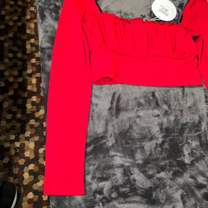 Princess Polly Tilly Long Sleeve Top in Maroon Size 10 New with tag thumbnail 6
