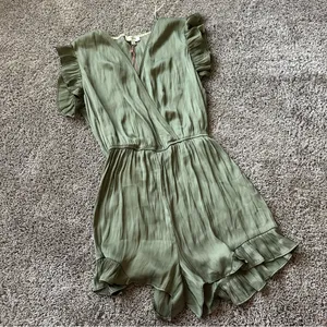 Umgee Olive Green Ruffled Jumpsuit thumbnail 2
