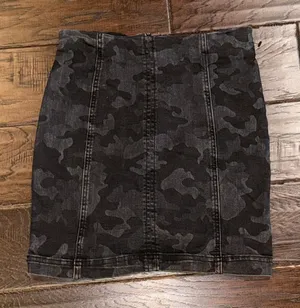 Free People Camouflage Denim Skirt Size 0 thumbnail 1