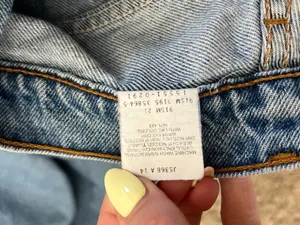 Levi's High-Rise Distressed Light Blue Women's Jeans thumbnail 9