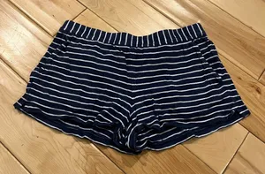 Vineyard Vines Shorts thumbnail 1