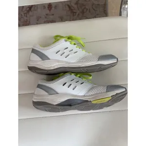 Vionic Venture Walking Shoes Womens 8 White Silver Lime Green Orthotic Sneakers thumbnail 5