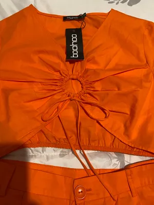 Boohoo New With Tag 2 Piece Orange Short Set thumbnail 2