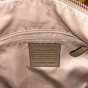 Coach purse thumbnail 5