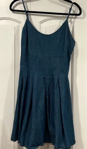Lulu’s medium denim dress‎ with adjustable straps thumbnail 1
