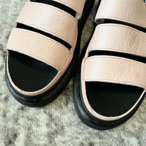 Dr. Martens Clarissa II Quad Pink thumbnail 9