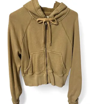 Tan Offline by Aerie zip-up hoodie size XS fits more like a medium. It supposed to fit oversized so I went with an xs for a fitted look. Accepting all offers. Excellent condition thumbnail 1