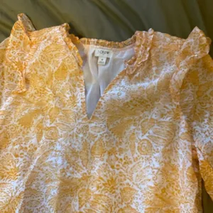 J.Crew Yellow Floral Long Sleeve V-Neck Ruffle Blouse Top small thumbnail 4