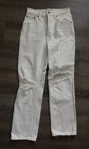 Abercrombie white distressed 90s straight ultra high rise jeans thumbnail 1