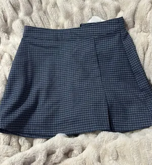Hollister Skirt thumbnail 1
