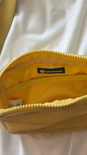 Lululemon Crossbody Bag thumbnail 2