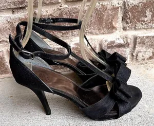 I Miller Black Stiletto High Heels 9M Black Bow Ankle Buckle Peep Toe Br… thumbnail 1