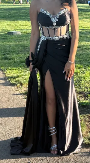 Chocolate USA Black dress with corset size 6 thumbnail 3