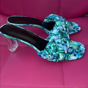 SHEIN Graphic Weave Heeled Mule Sandals thumbnail 4