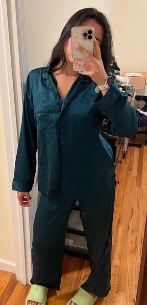 Green Pajama Victoria's Secret Set thumbnail 1