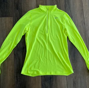 Nike Neon  Dri-Fit Quarter Zip thumbnail 1