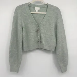 H&M Womens‎ Sage Icy Green Rhinestone Bow Cropped Coquette Cardigan Sweater XS thumbnail 2