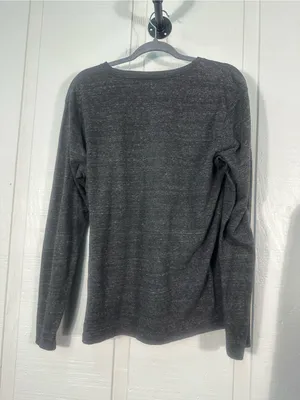 Obey Gray Long Sleeve Tshirt Size Medium EUC thumbnail 6