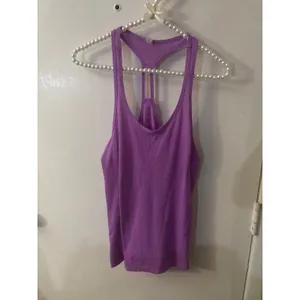 Under Armour Fitted Y Racerback Tank Top S Vented Activewear Athleisure Casual thumbnail 5