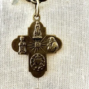 Multi strand quartz beaded cross necklace thumbnail 9