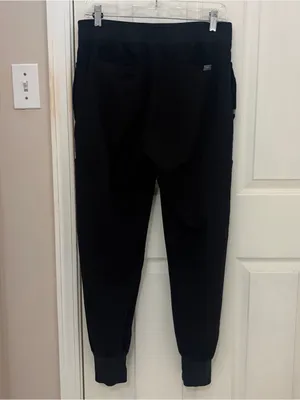 FIGS Cargo Style Jogger Scrub Pants In Black thumbnail 4