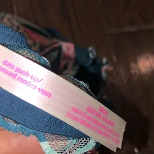 PINK VICTORIAS SECRET bra date push up size medium thumbnail 7