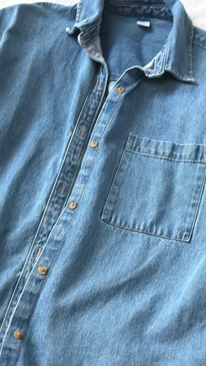 Old Navy Oversized Jean Shirt thumbnail 2