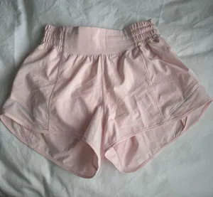 Lululemon Hotty Hot High-Rise Lined Short 2.5" Strawberry Milkshake thumbnail 2