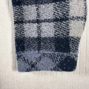 Vintage Woolrich Women’s XL Blue Plaid Fleece Pullover Long Sleeve Crewneck thumbnail 11