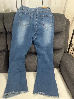 Women’s Blue Flared Jeans - Classic Stretch Denim thumbnail 2