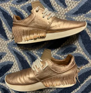 Esseutesse Fringe Sneakers thumbnail 1
