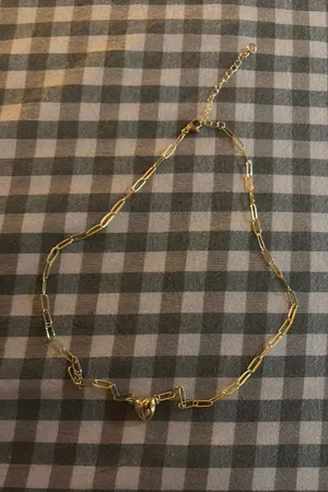 Boutique Heart chain necklace thumbnail 1