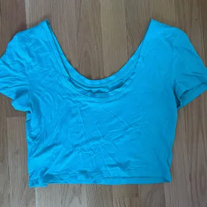 Aeropostale Crop Top thumbnail 2
