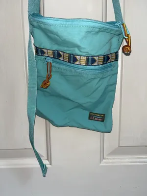 L.L.Bean Mountain Classic Crossbody Bag, Multi, thumbnail 2