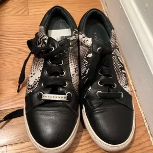 Leather sneaker Black Size 38 thumbnail 2