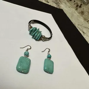 Pretty Set - Turquoise Blue Color Silver Tone Bracelet / Pierced Dangle Earrings thumbnail 6