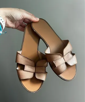 Arezzo Tan Leather‎ Slide Sandals 36 / 6 H-Strap Made in Brazil Minimalist Boho thumbnail 1