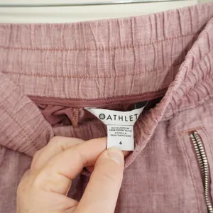 Athleta Size 6 Cabo Linen‎ Wide Leg Pants Mauve Pink Smocked Drawstring Trousers thumbnail 3