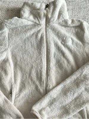 The North Face Women’s Osito Jacket In White Dune thumbnail 3