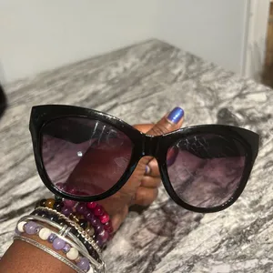 Stylish Black Cat thumbnail 8