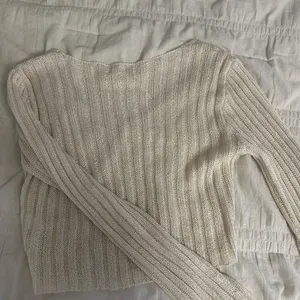 Aeropostale cropped cardigan/sweater thumbnail 2