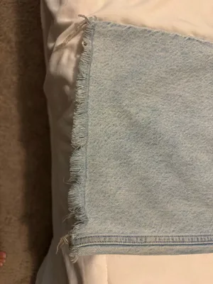 Abercrombie Low-Rise Ultra Loose Jeans thumbnail 5