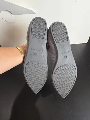 Rothy's The Point flats in grey birdseye knit pattern with blue details Size 10 thumbnail 4