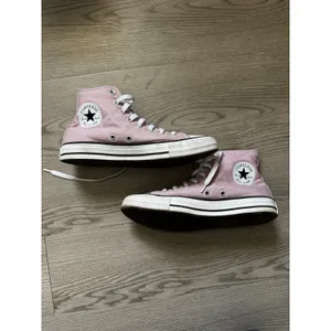 Converse Chuck Taylor All Star High Top Pink Canvas Sneakers A04542F Womens 9 thumbnail 3