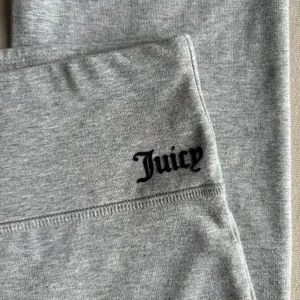 Juicy Couture Sport Gray Yoga Pants thumbnail 2