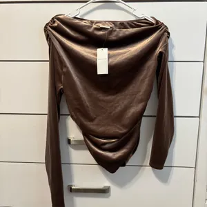 Abercrombie Velvet Asymmetrical Draped Top NWT thumbnail 2