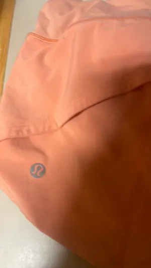 Lululemon Shorts 2.5" Speed Up Low-Rise thumbnail 4