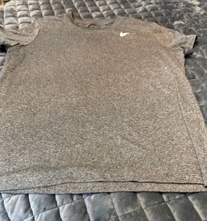 Nike Heathered Charcoal Gray Performance Tee with White Swoosh thumbnail 1